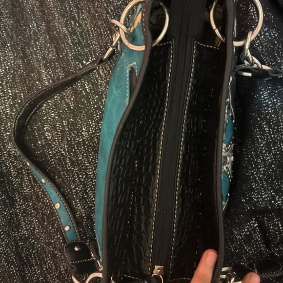 2000s Y2K Blue cross crocodile silver leather bag - Picture 2 of 5